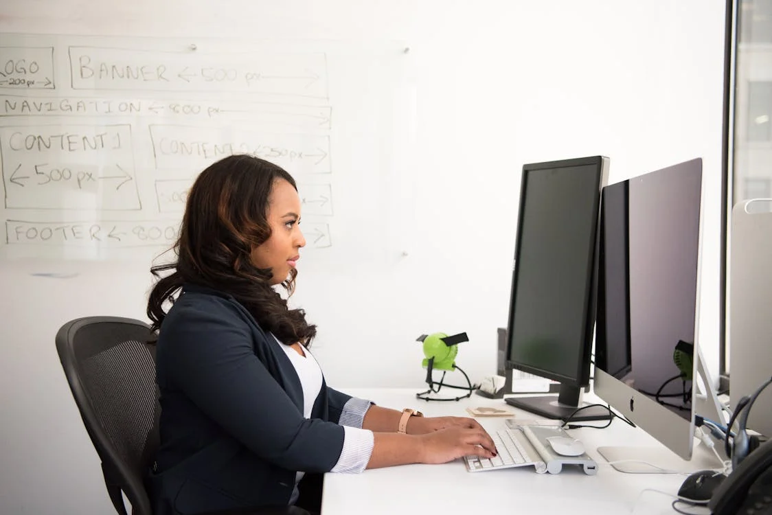 What to Look for When Choosing Job Management Software for Your Business