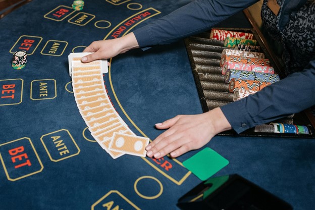 How AI Is Making Live Casino Games Feel More Real Than Ever